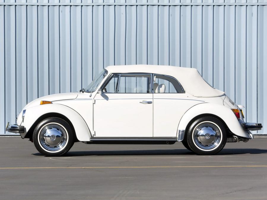  Volkswagen Super Beetle Convertible 1977 года  (фото 4 из 5)